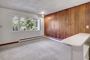 Country lane apartments - living room